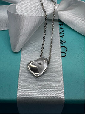 Tiffany & Co. Full Sterling Silver Heart Necklace by Peretti